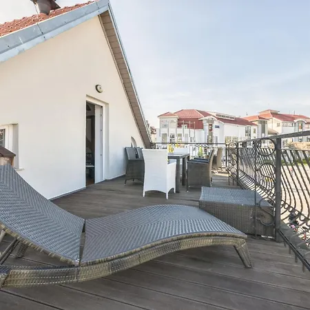 Monte Cassino 58 With View By Northside * Sopot